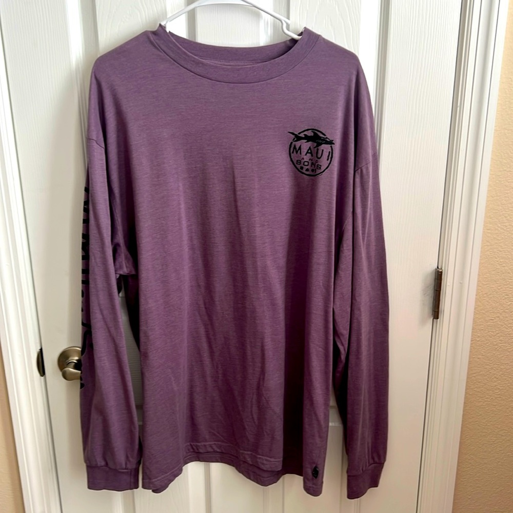 Maui & Sons Men's XL long sleeve‎ beach fishing surfer vacation plum color